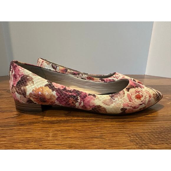 Rockport Women's Total Motion Adelyn Floral Flats - Sz 8.5 Unique Cottage Style - Picture 3 of 10